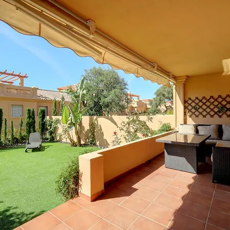 בית נופש Green View Village & Golf